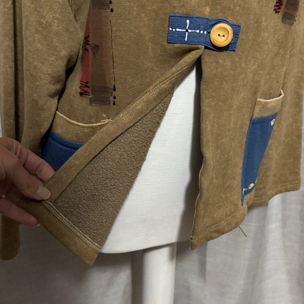 Vintage-Repurposed Sweatshirt-Tan-Abstract Detail-3 Button Toggle-Boxy Relaxed - Picture 9 of 16